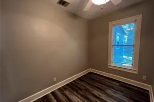 810 Cecelia St, Taylor, TX 76574 - Photo 21