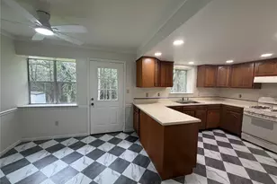 214 The Forest Rd, Dale, TX 78616 - Photo 5