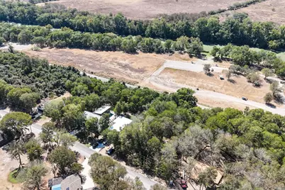 207 Kahana Lane, Bastrop, TX 78602 - Photo 7