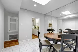 2529 Rio Grande St, Austin, TX 78705 - Photo 3