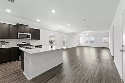 11813 Roscommon Trail, Austin, TX 78754 - Photo 7