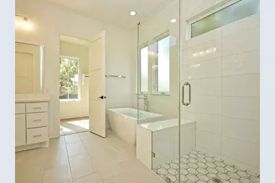 7500 Saint Cecelia Street, Austin, TX 78757 - Photo 11