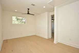 7500 St Cecelia St, Austin, TX 78757 - Photo 21