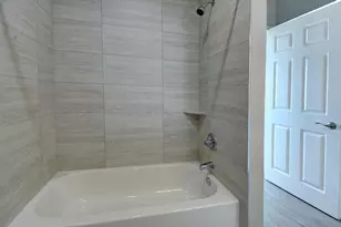 969 W Hwy 71, Bastrop, TX 78602 - Photo 13