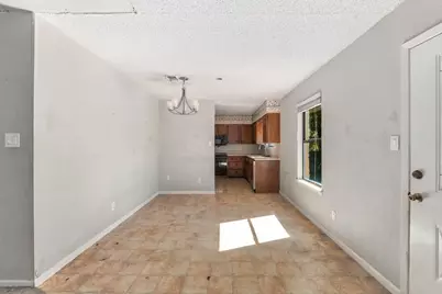 2105 Mildred Drive, Taylor, TX 76574 - Photo 9