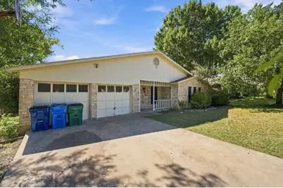 2105 Mildred Drive, Taylor, TX 76574 - Photo 3