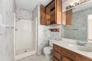 2105 Mildred Dr, Taylor, TX 76574 - Photo 19