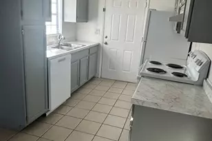 204 Aster St, Kingsland, TX 78639 - Photo 5