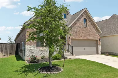 112 Chinaberry Bend, Bastrop, TX 78602 - Photo 5