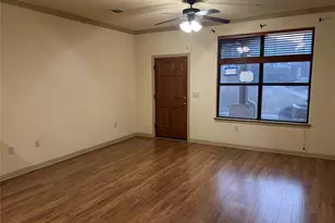 2101 Town Centre Dr, Round Rock, TX 78664 - Photo 3