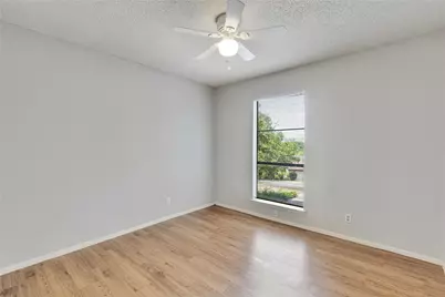1714 Timber Ridge Drive, Austin, TX 78741 - Photo 15