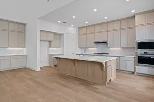 129 Las Posas Dr, Liberty Hill, TX 78642 - Photo 9