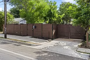 1709 Chicon St, Austin, TX 78702 - Photo 39