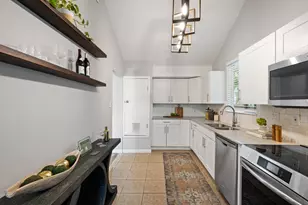 1709 Chicon St, Austin, TX 78702 - Photo 17