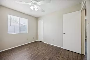 11104 Applewood Dr, Austin, TX 78758 - Photo 5