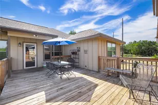 107 Garrett Way, Canyon Lake, TX 78133 - Photo 21
