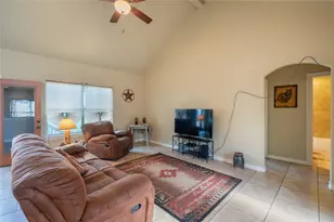 107 Garrett Way, Canyon Lake, TX 78133 - Photo 5