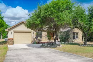 107 Garrett Way, Canyon Lake, TX 78133 - Photo 1
