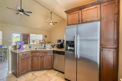 107 Garrett Way, Canyon Lake, TX 78133 - Photo 9