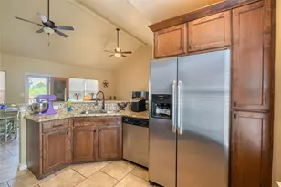 107 Garrett Way, Canyon Lake, TX 78133 - Photo 9