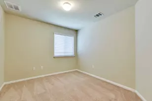 18401 NE Friendship Hill Dr, Pflugerville, TX 78660 - Photo 9