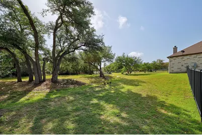 105 Graystone Lane, Georgetown, TX 78633 - Photo 31