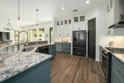 105 Graystone Lane, Georgetown, TX 78633 - Photo 9