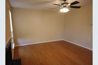 1000 W 26th Street #110, Austin, TX 78705 - Photo 3