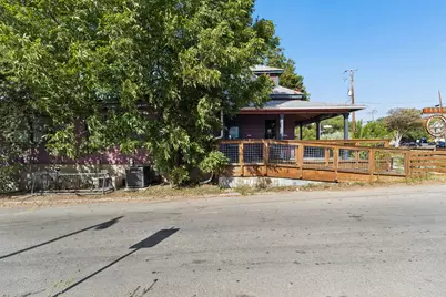 217 W Hopkins Street, San Marcos, TX 78666 - Photo 3