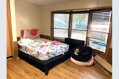410 W North Street, Kyle, TX 78640 - Photo 5