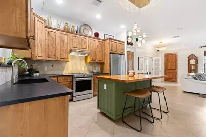 176 Cassel Way, Bastrop, TX 78602 - Photo 11