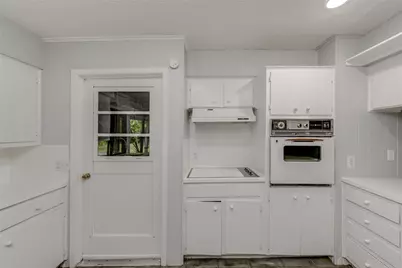 18641 Camino Real, Kyle, TX 78640 - Photo 7