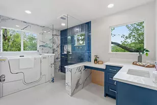 1004 Jousting Pl, Austin, TX 78746 - Photo 17