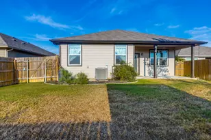 822 Pease River Wy, Hutto, TX 78634 - Photo 33