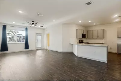 822 Pease River Way, Hutto, TX 78634 - Photo 15