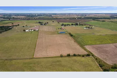 12473 County Road 440, Thorndale, TX 76577 - Photo 13