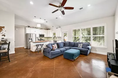 10105 Little Creek Circle, Dripping Springs, TX 78620 - Photo 5