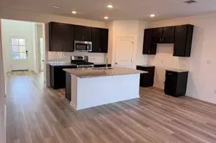 207 Crumpton Wy, Hutto, TX 78634 - Photo 19