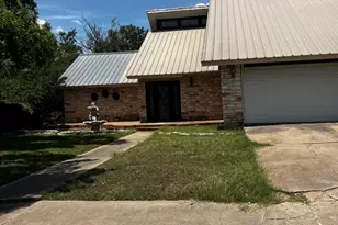 302 Meadow Creek Dr, Pflugerville, TX 78660 - Photo 27