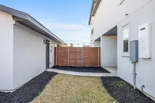 5400 Baythorne Dr, Austin, TX 78747 - Photo 33