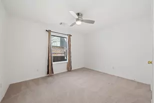 10501 Galsworthy Ln, Austin, TX 78739 - Photo 23