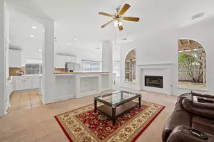 10501 Galsworthy Ln, Austin, TX 78739 - Photo 9