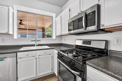 2721 Little Elm Trail, Cedar Park, TX 78613 - Photo 9
