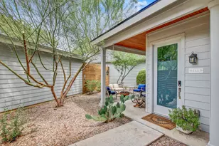 902 Plateau Cir, Austin, TX 78745 - Photo 3