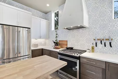 902 Plateau Circle #1, Austin, TX 78745 - Photo 13