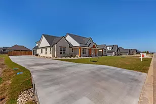 8134 Travertine Ln, Moody, TX 76557 - Photo 3