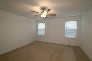 1620 Purple Martin Dr, Pflugerville, TX 78660 - Photo 5