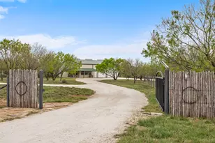 1503 Funf Kinder Rd, Fredericksburg, TX 78624 - Photo 37