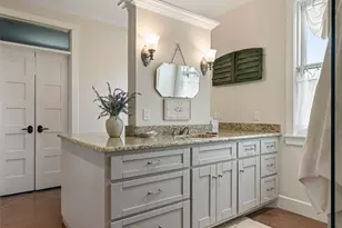 1503 Funf Kinder Rd, Fredericksburg, TX 78624 - Photo 17