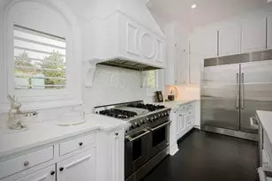 2204 Canonero Dr, Austin, TX 78746 - Photo 11